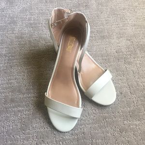 1.5” cream heels